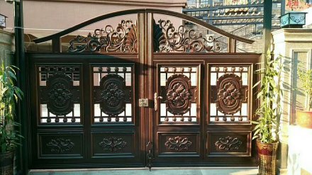 濟(jì)南鋁藝大門(mén)的制作與保養(yǎng)
